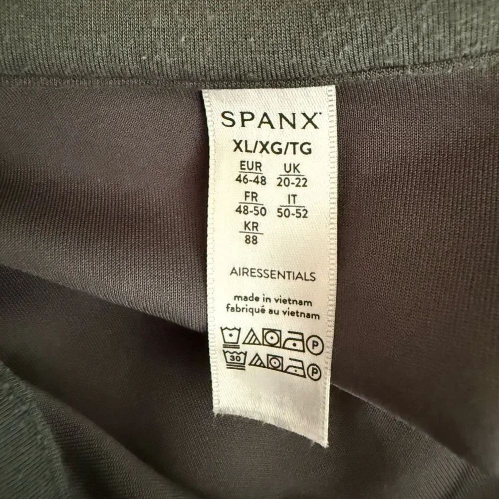 SPANX AirEssentials Half Zip Pullover - Picture 7 of 9